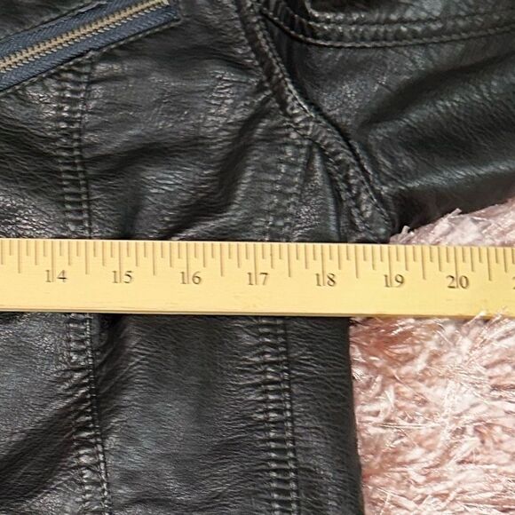 We The Free Monroe Hooded Jacket sz L EUC - Picture 15 of 15